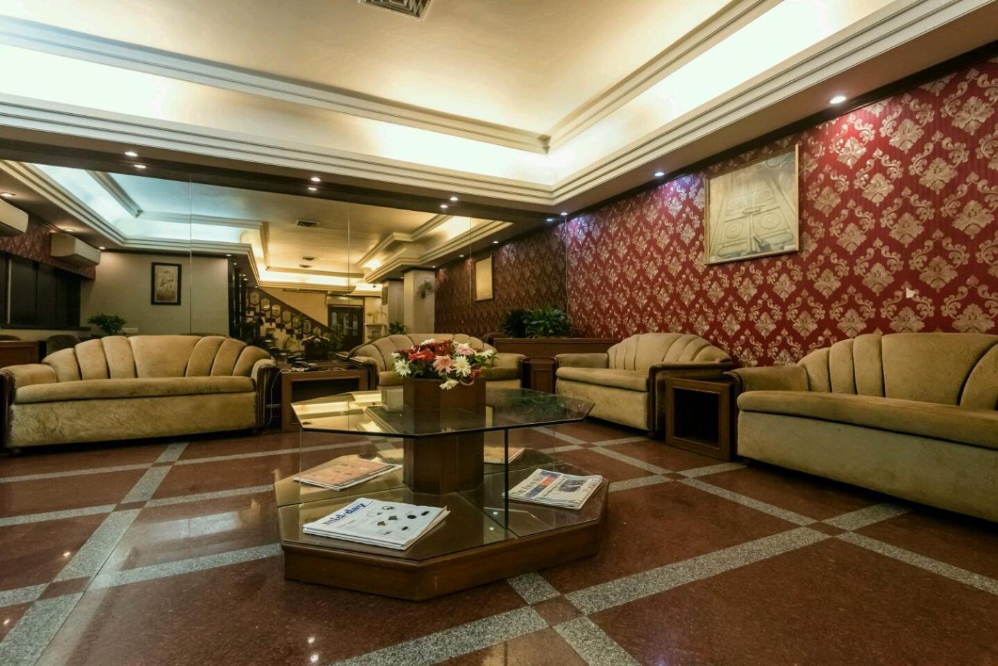 Hotel Mogul Palace - Near Masjid Bunder Bombay Extérieur photo
